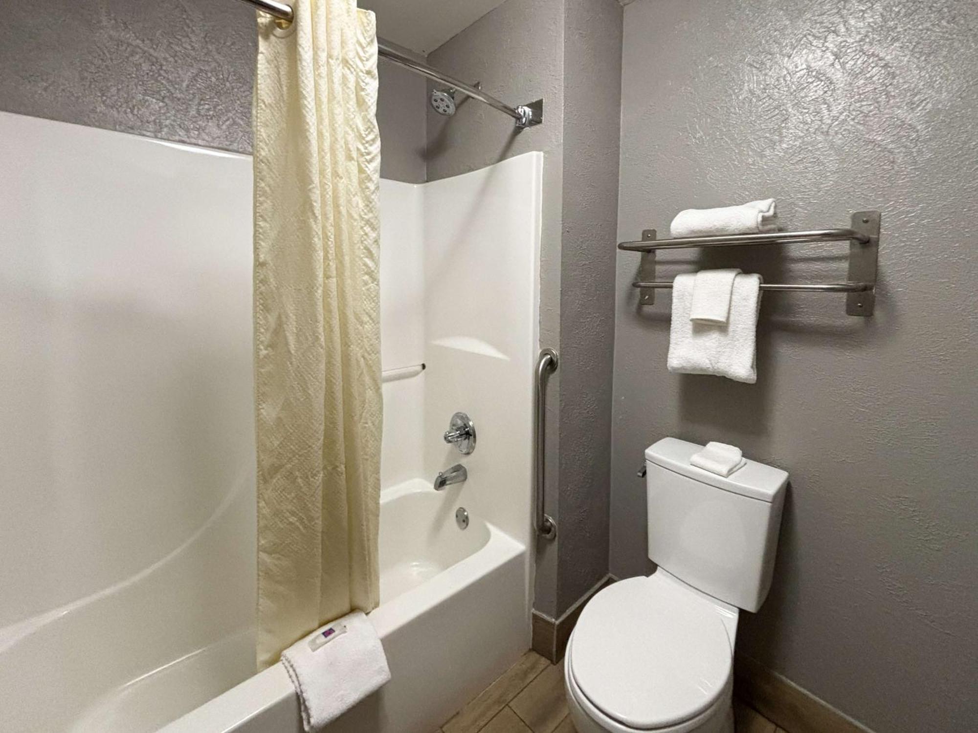 Motel 6 Prattville Al Eksteriør bilde