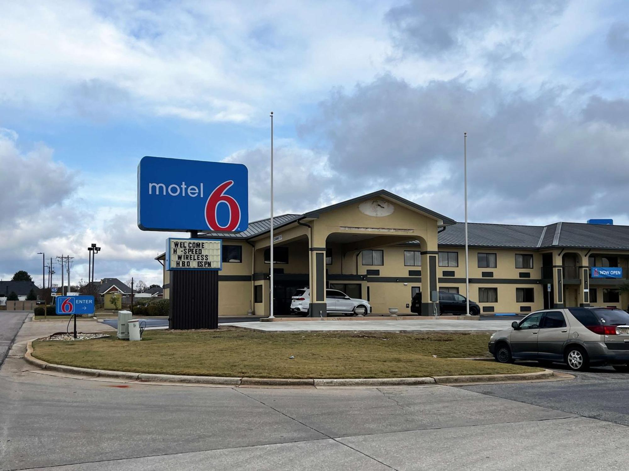 Motel 6 Prattville Al Eksteriør bilde